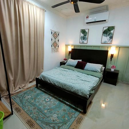 Mini Green Homestay Kulai Bagian luar foto