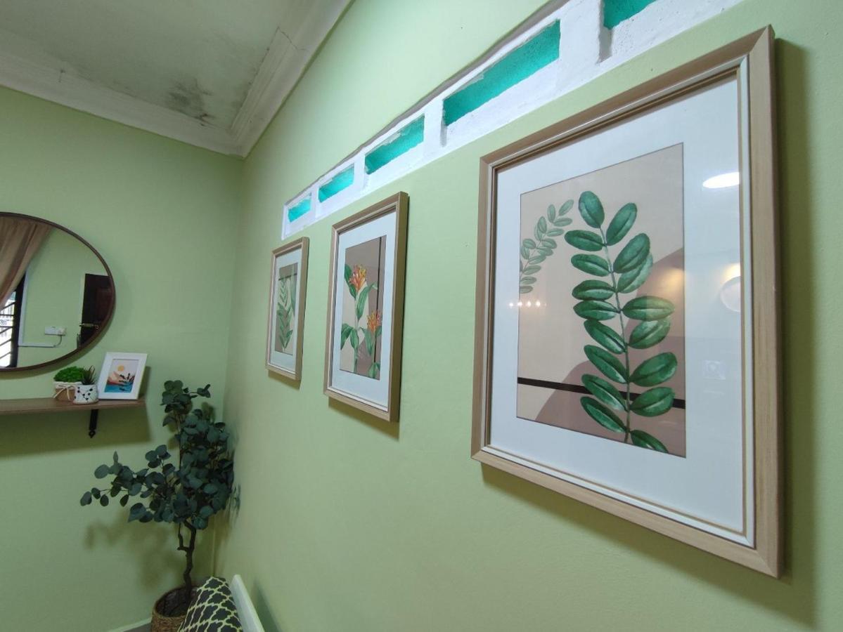 Mini Green Homestay Kulai Bagian luar foto