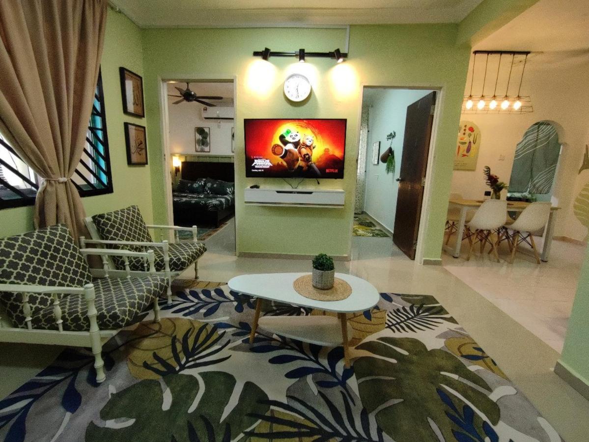 Mini Green Homestay Kulai Bagian luar foto